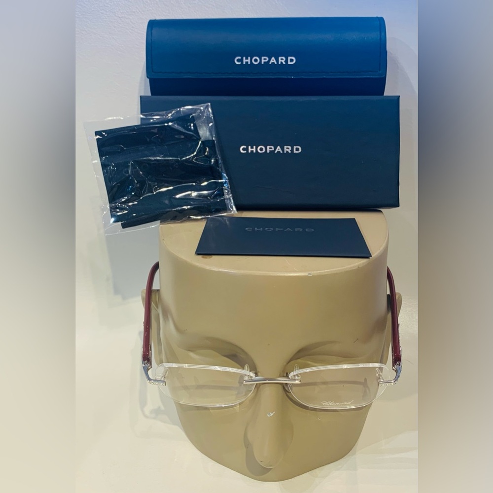 New Women’s Chopard Eyeglasses